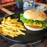 CRISPY BURGER