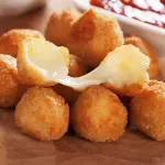 Bolinha de Queijo