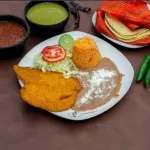 MILANESA DE POLLO A LA PLANCHA