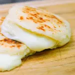 Arepa de queso llanero