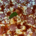 Pizza de salchicha