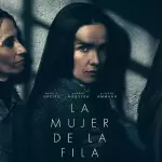 La mujer de la fila