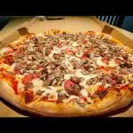 Pizza Canadiense