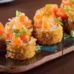 05 hots Filadélfia com tiras de salm