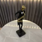 SAXOFONISTA NEGRO 6723-17