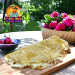 Quesadilla Con Carne Deshebredada Pz