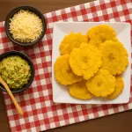 Porción de patacones