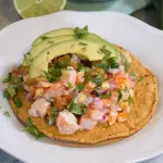 TOSTADA DE CEVICHE DE CAMARÓN