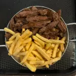 PORÇÃO CONTRA FILÉ COM BATATA