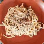 Massa ao molho com Mix de Cogumelos