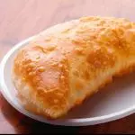 Empanada carne queso