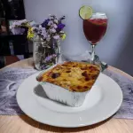 Lasaña (+) tinto de verano
