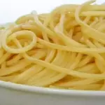 PORÇÃO DE MACARRÃO