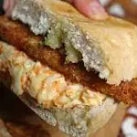 SANDWICHE DE MILANESA CON QUESO