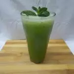 LIMONADA CON HIERBABUENA