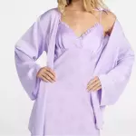 💜 BATA DE SATÉN LILA - NO BOUNDARIE