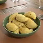 Porção 3 Minis pastel fit de frango