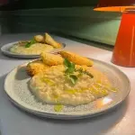 Filé de peixe empanado na panko ao m