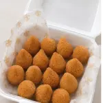 Porção de coxinhas – 10 und