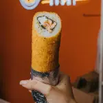 Handrolls Salmón