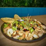 Ensalada con camarones