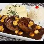 Filet ao Molho Madeira