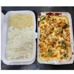 Brócolis C/ Molho Branco e Queijo