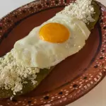 Huarache con huevo