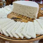 Queijo meia cura metade