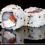 Uramaki Filadélfia e Kani