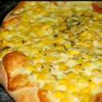 Pizza Mussarela com milho P