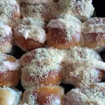 Brioche com presunto de peru
