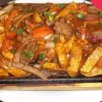 LOMO SALTADO (PLANCHA)
