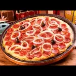 Pizza de Calabresa