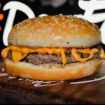 DEU FOME CHEDDAR