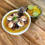 Encebollado Mixto 2en1