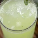 Limonada menta jengibre