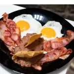 Huevos Estrellados