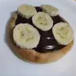 CHOCOLATE PRETO COM BANANA