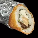 Hand roll champiñon palta queso