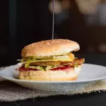 HAMBURGUESA DE CERDO