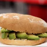 Pan con palta