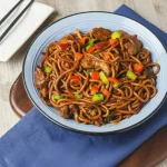 Lo mein de pollo