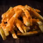 BATATA COM CHEDDAR