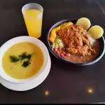 Almuerzos Típicos