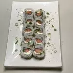 Uramaki Salmão • 10 peças