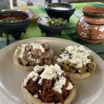 Orden 3 sopes con guiso