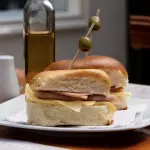 Pebetes de Jamon y Queso