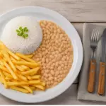 BATATA FRITA C/ARROZ E FEIJÃO