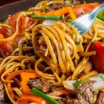 TALLARIN SALTADO DE POLLO